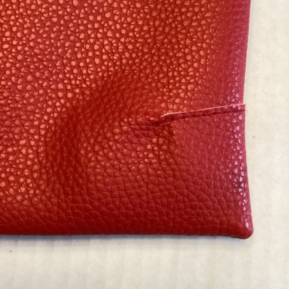 NWOT red faux pebbled leather tote by Mainstreet Collection - Picture 7 of 7